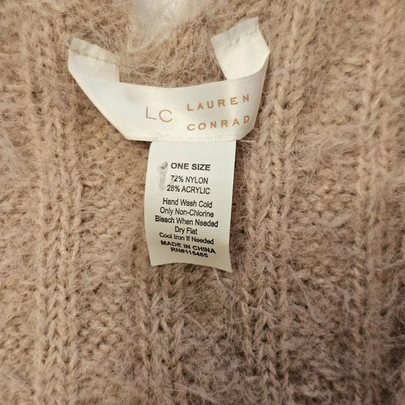 Lauren Conrad Fluffy Sleeveless Open Front Cardigan OS - Picture 6 of 6